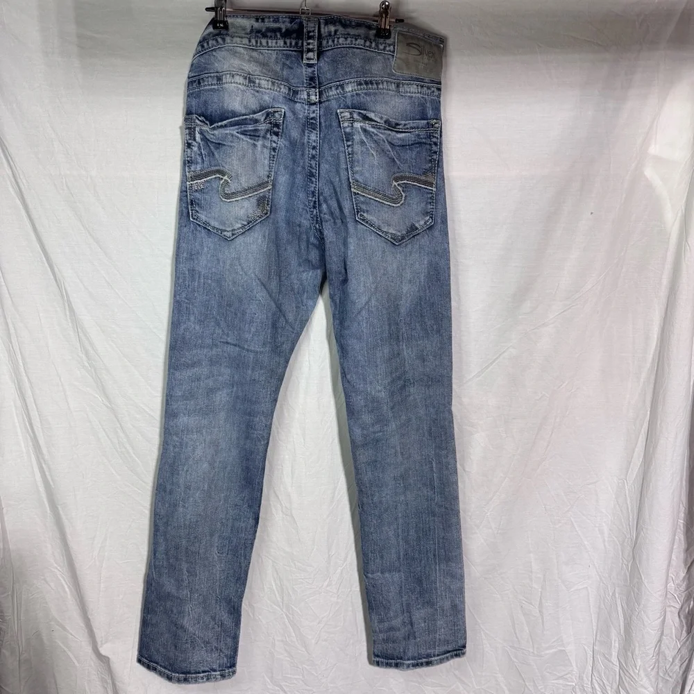 Silver Jeans Eddie light wash jeans Size 31x34